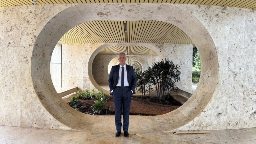 Leonardo Manzan explica como a tributação de royalties no setor de energia busca convergência com padrões internacionais.